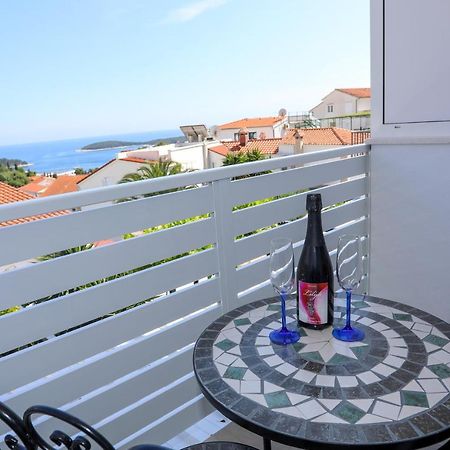 Stella Maris, Hvar - Rooms With A Balcony And A Stunning Sea View Hvar Town Eksteriør bilde