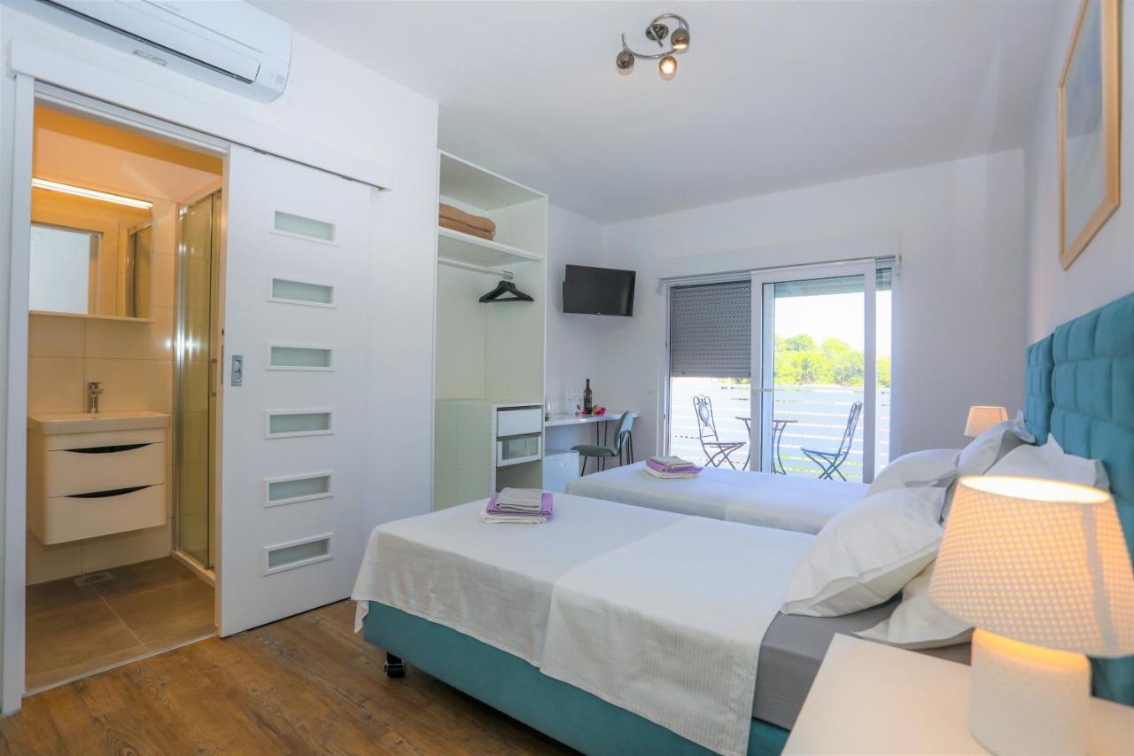 Stella Maris, Hvar - Rooms With A Balcony And A Stunning Sea View Hvar Town Eksteriør bilde