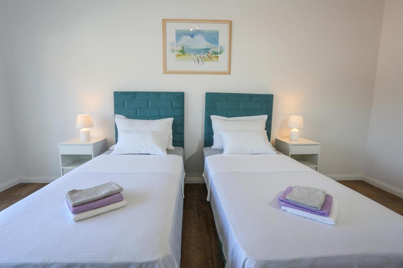Stella Maris, Hvar - Rooms With A Balcony And A Stunning Sea View Hvar Town Eksteriør bilde